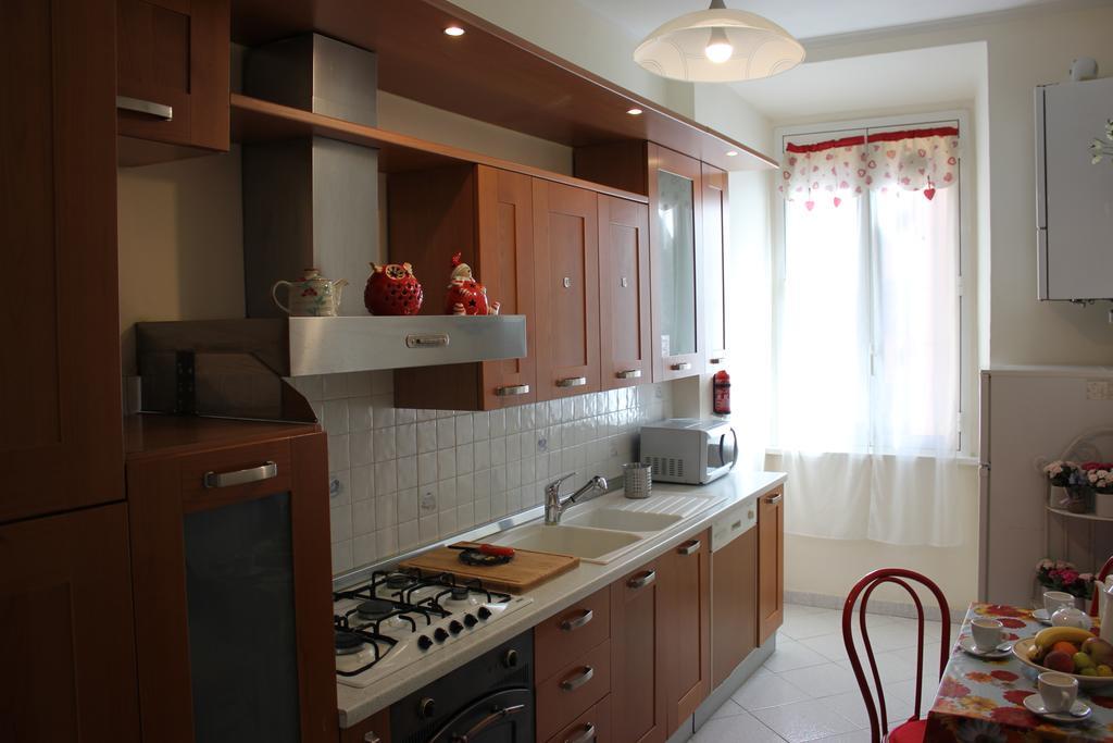 Casa Vacanze Voglia Di Roma Bagian luar foto